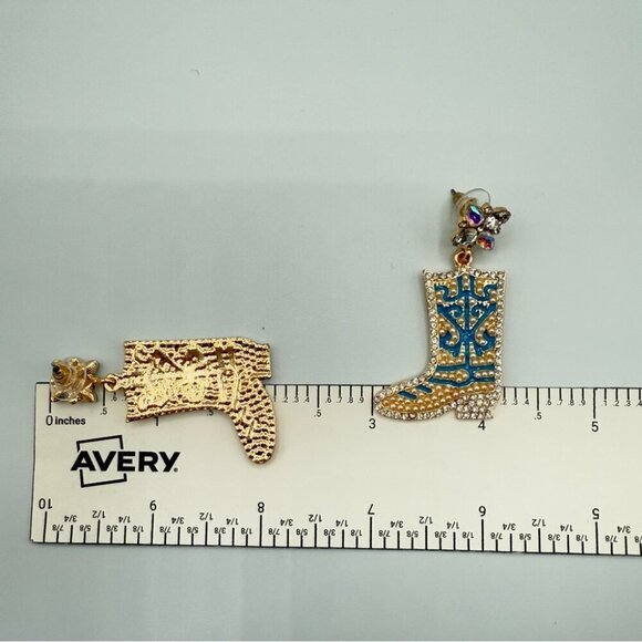 Cowgirl Summer Western Rodeo Boot Earrings - Picture 7 of 8